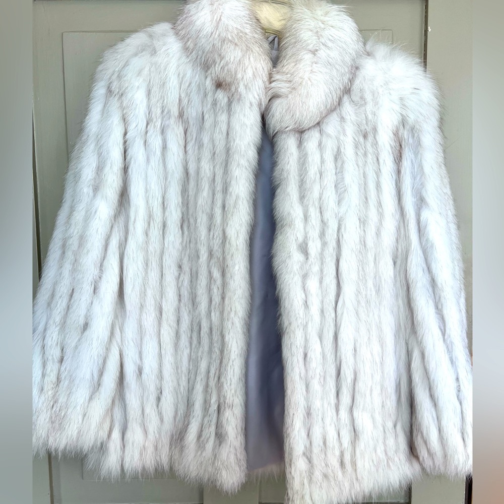 SAGA FOX Genuine White Artic Fox Fur